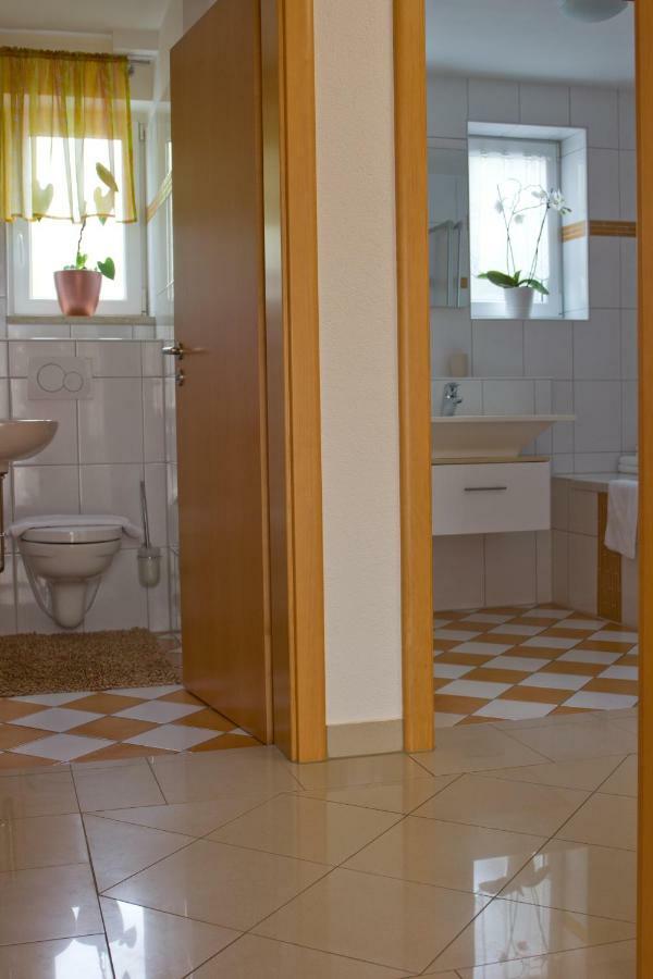 Ferienhaus Giulia In Gunzburg Ideal Fur 2 Familien Appartamento Esterno foto